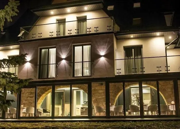 Frühstückspension Novawisla & 4*