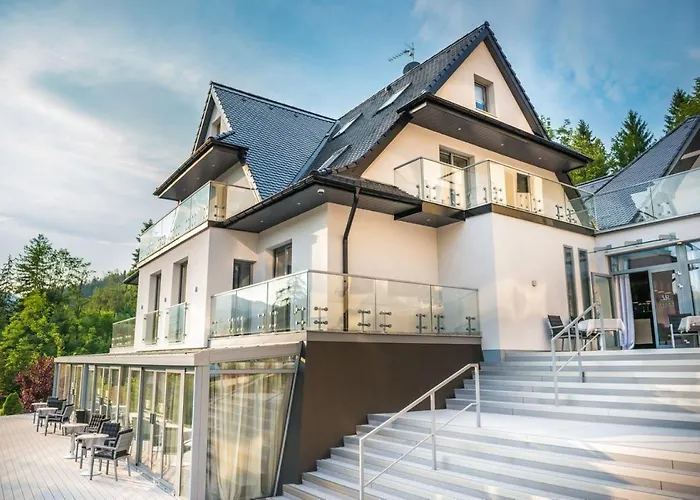 Novawisla & Frühstückspension 4*